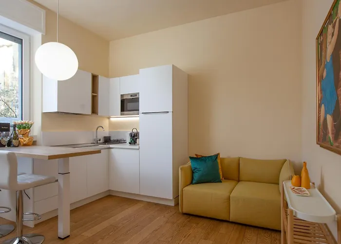 Artstay Luxury Apt Sempione, City Centre